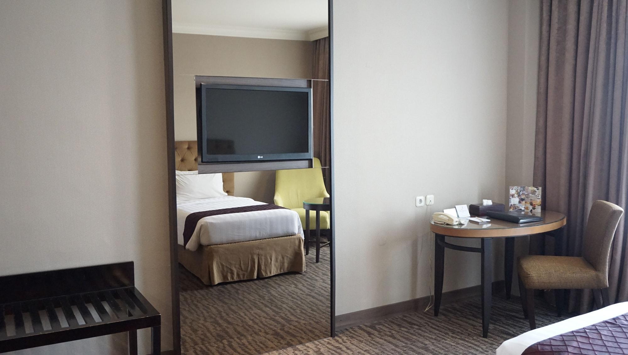 The Mirah Hotel Bogor Luaran gambar