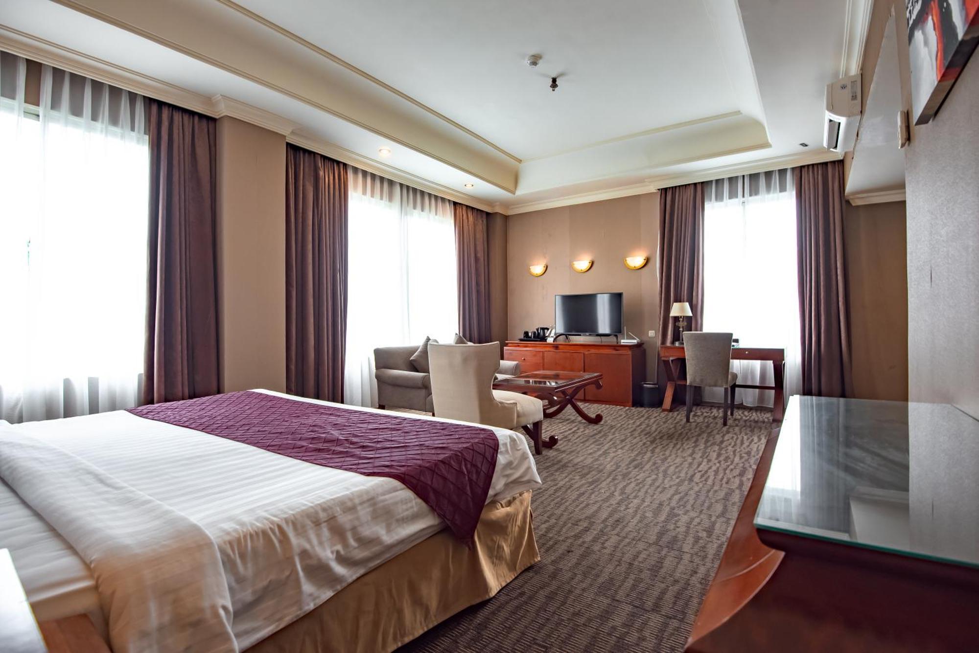 The Mirah Hotel Bogor Luaran gambar